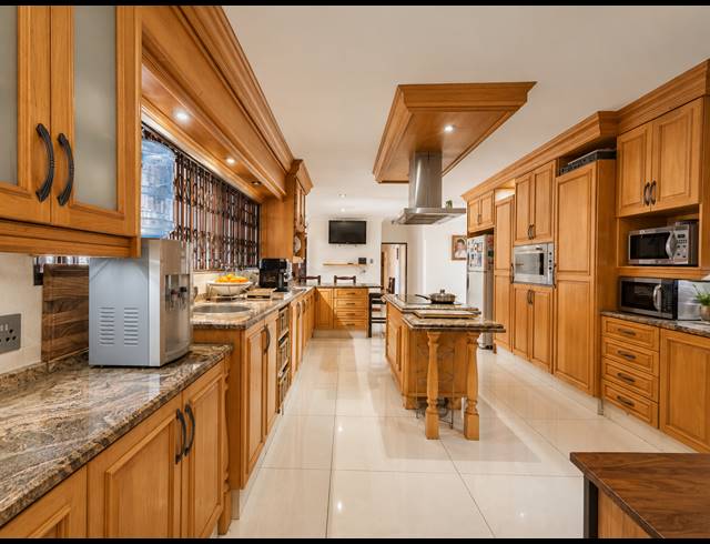 4 BEDROOM HOUSE FOR SALE IN THREE RIVERS